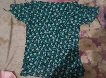 Camisa estampada de flores